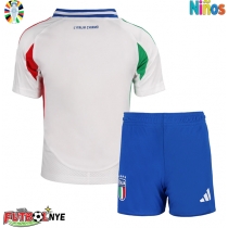 Camiseta Italia Visitante Equipación para niños Eurocopa 2024 manga corta (+ pantalones cortos)